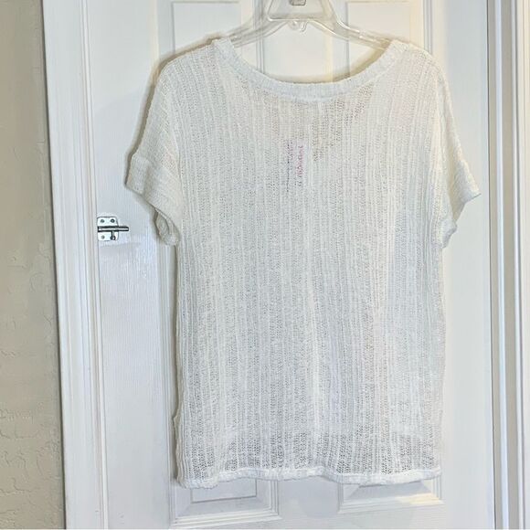 ODDY White V-Neck Crochet Top Size Large - Picture 4 of 9